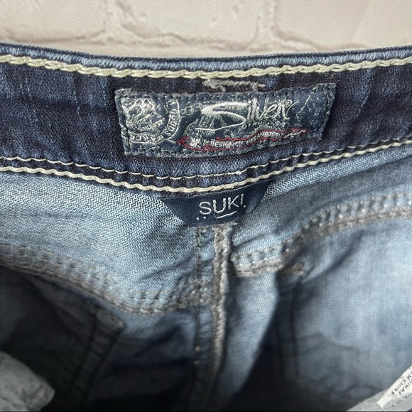 Silver Jeans Suki Dark Wash Skinny - Picture 5 of 7